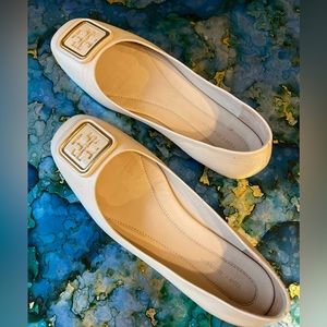 Tory Burch flats
